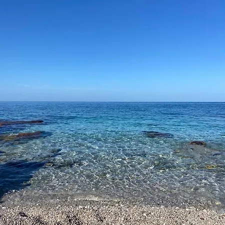 Πανσιόν Gordon Carini